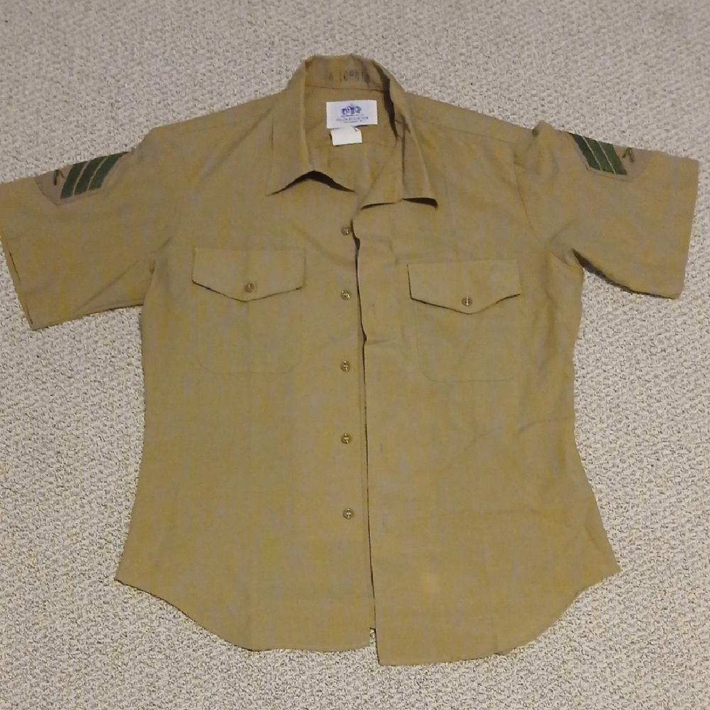 Tan Short Sleeve Button-Up Shirt Marine Shirt Used With Name With 16 On Tag